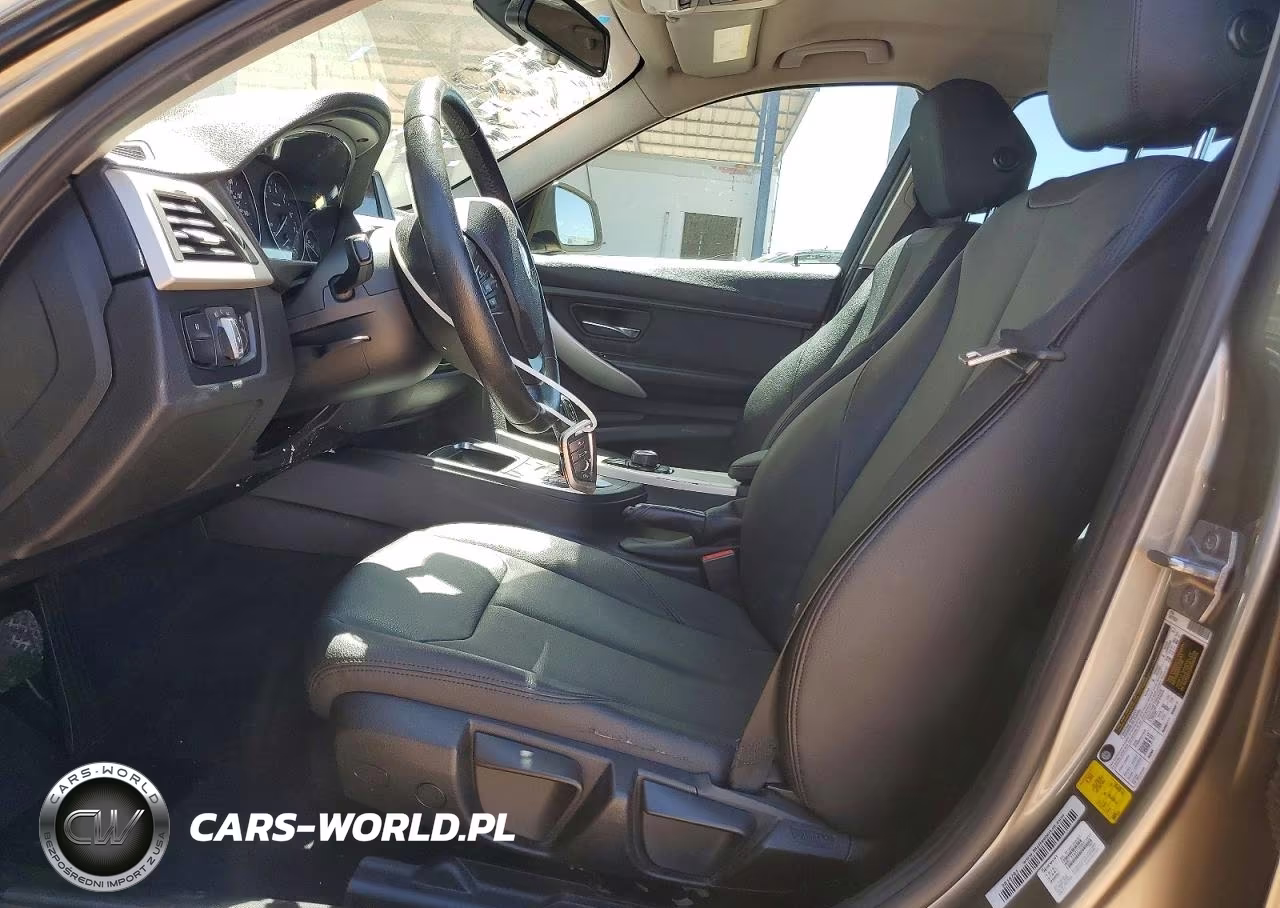 2016 BMW 320 I VIN:WBA8E1G59GNT34047 - 7