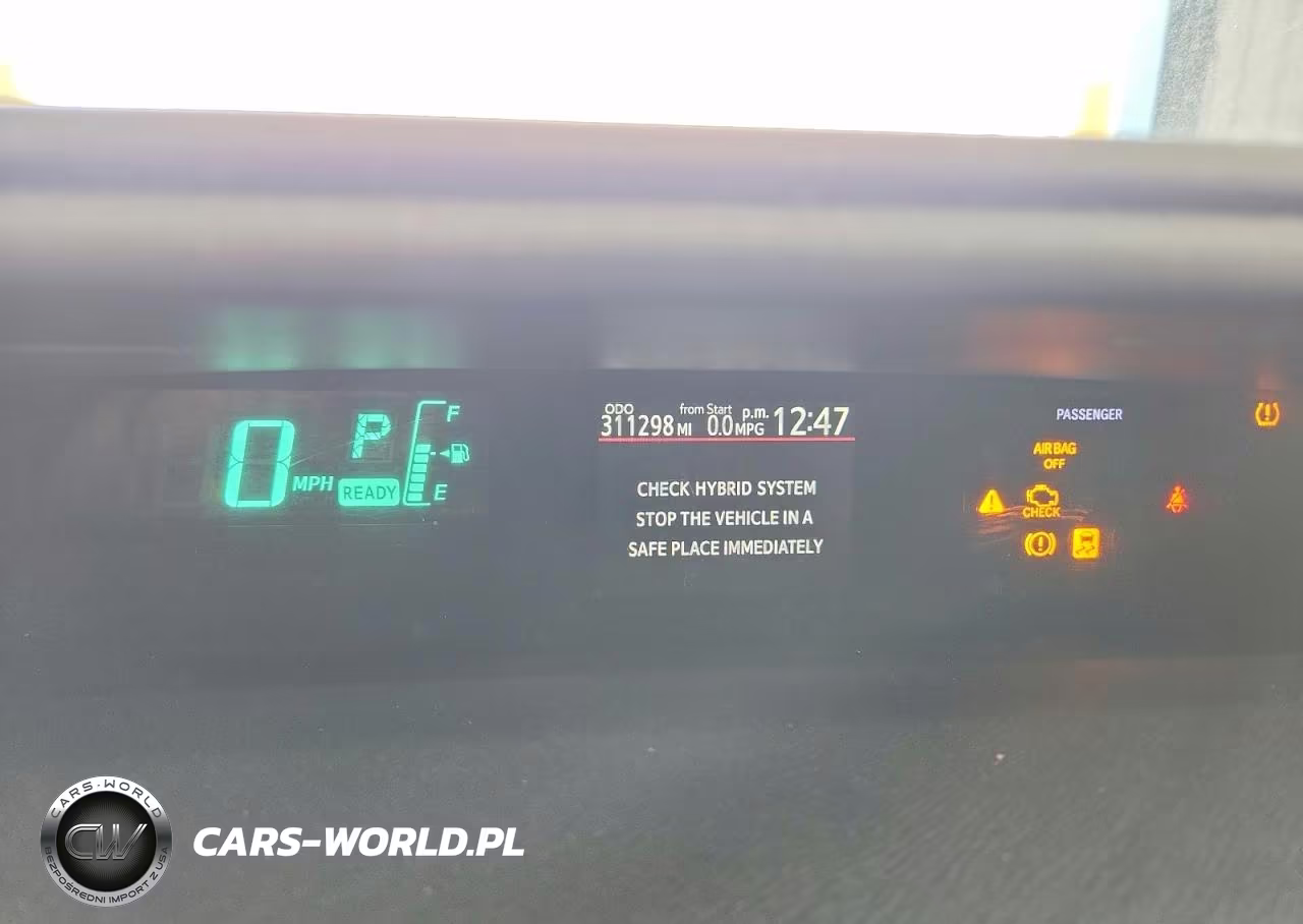 2012 Toyota Prius C Three VIN:JTDKDTB34C1524286 - 9
