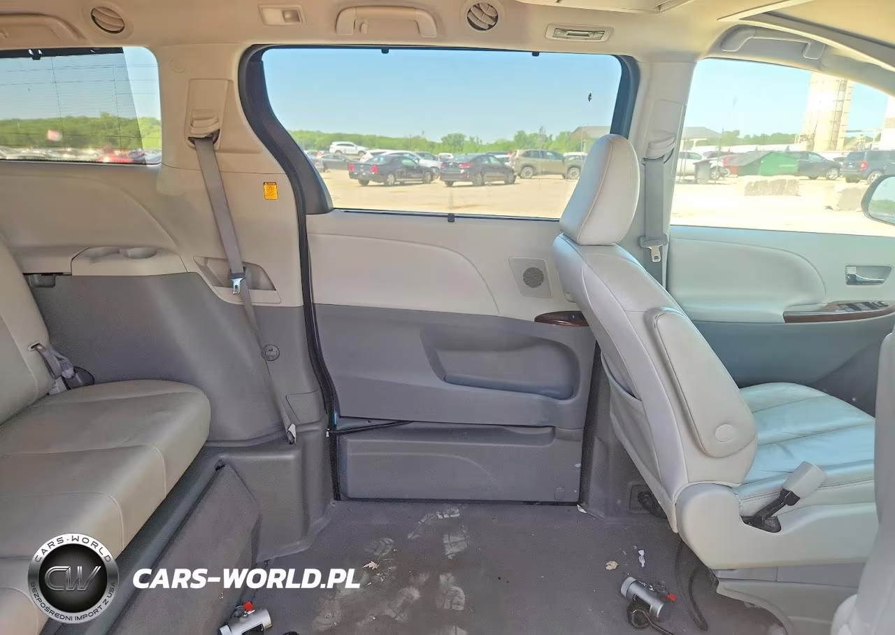 2011 Toyota Sienna Xle 8-Passenger VIN:5TDYK3DC9BS146271 - 11