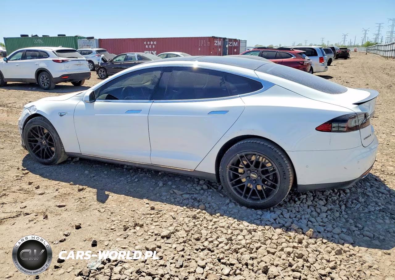 2015 Tesla Model S 70D VIN:5YJSA1S29FF084890 - 2