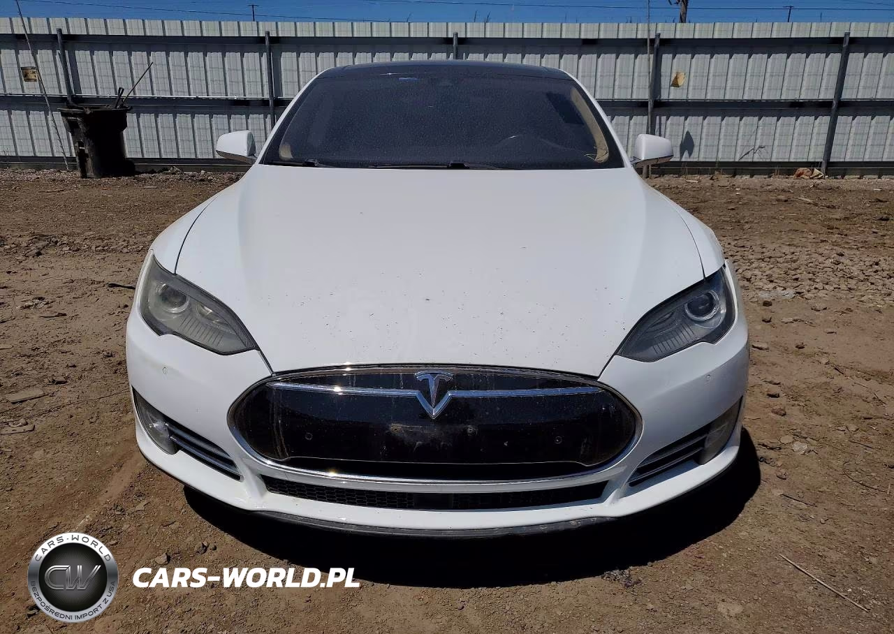 2015 Tesla Model S 70D VIN:5YJSA1S29FF084890 - 5