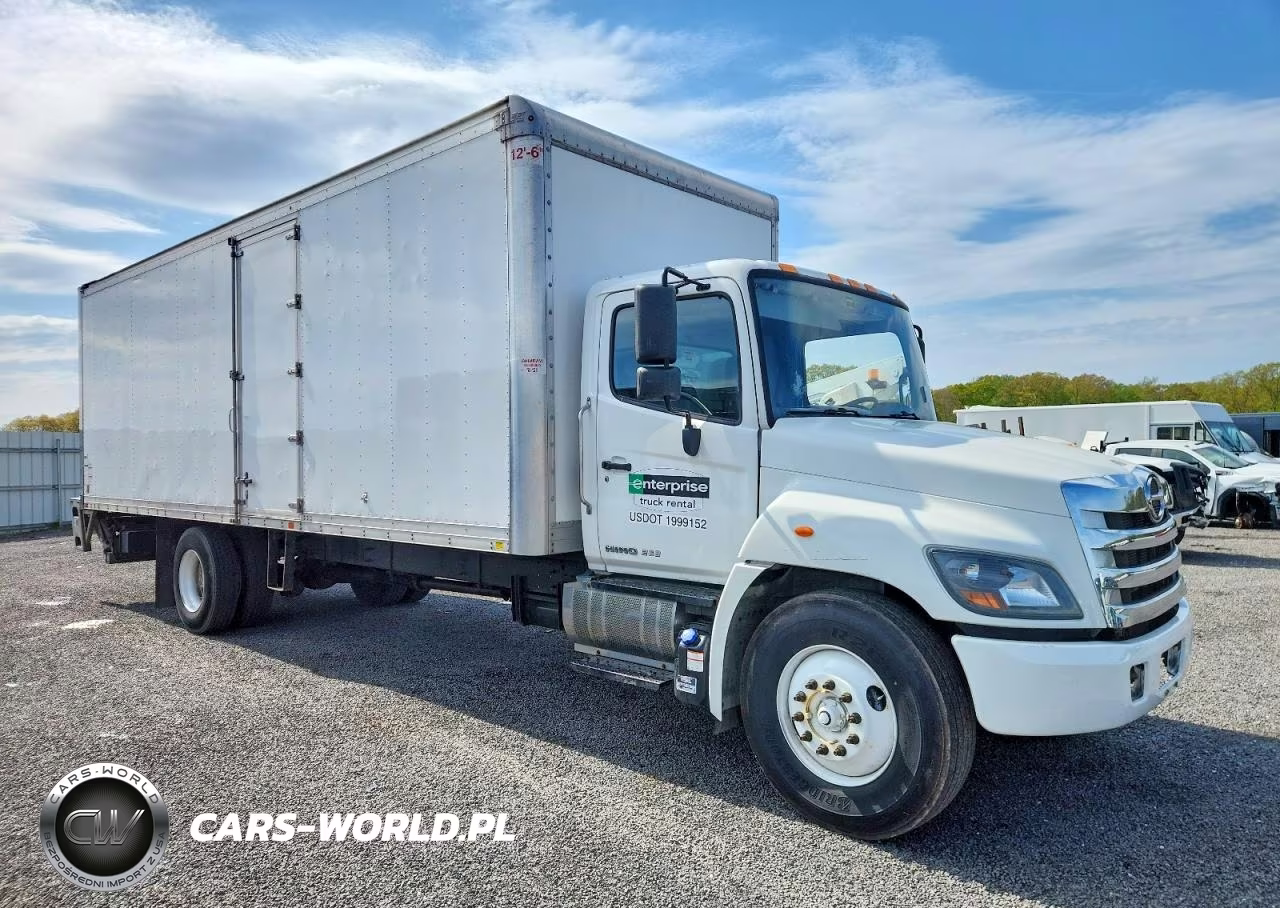 2020 Hino 258-268 Box Truck