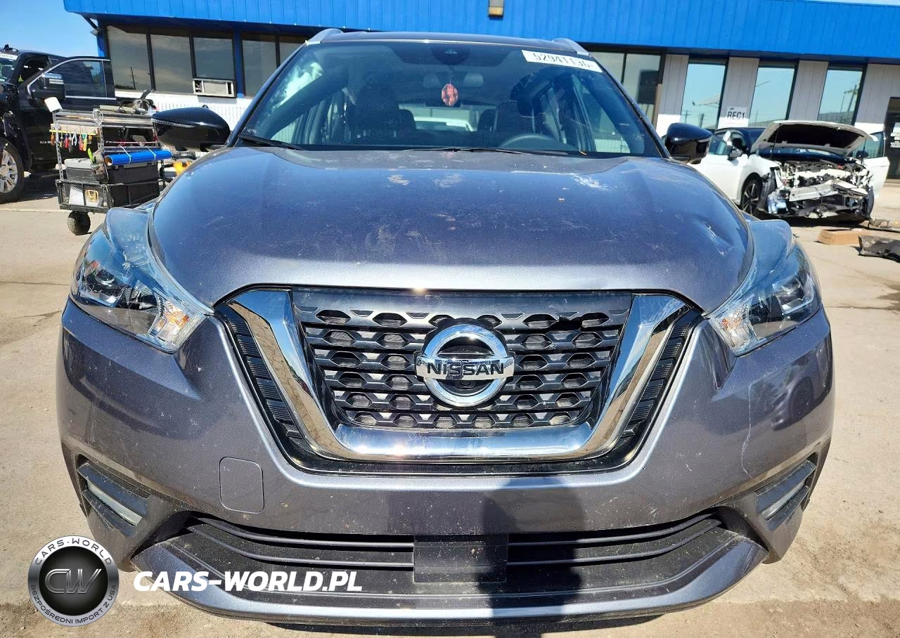 2020 Nissan Kicks Sr VIN:3N1CP5DV2LL554808 - 5