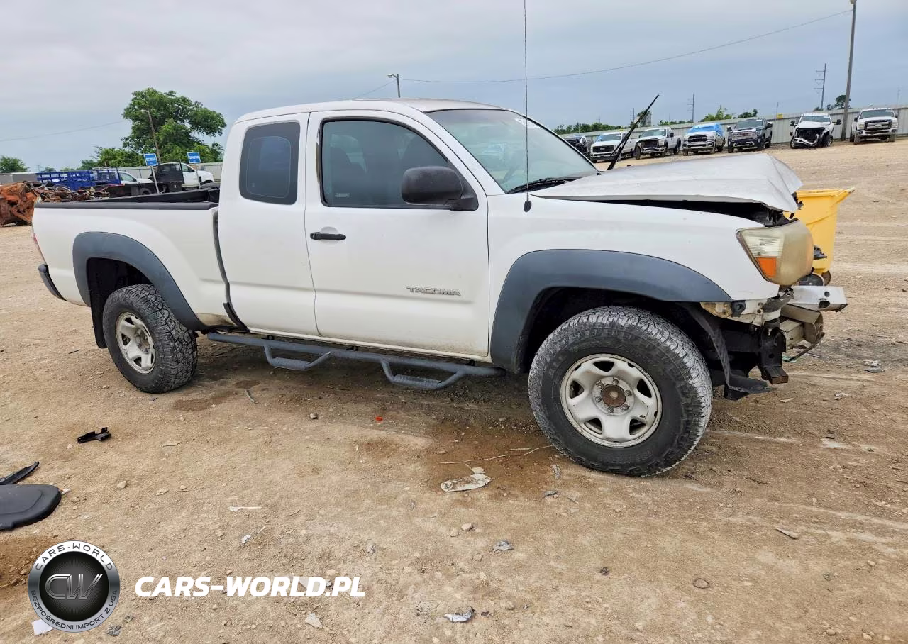 2011 Toyota Tacoma Prerunner Access Cab VIN:5TFTU4GN9BX007405 - 4