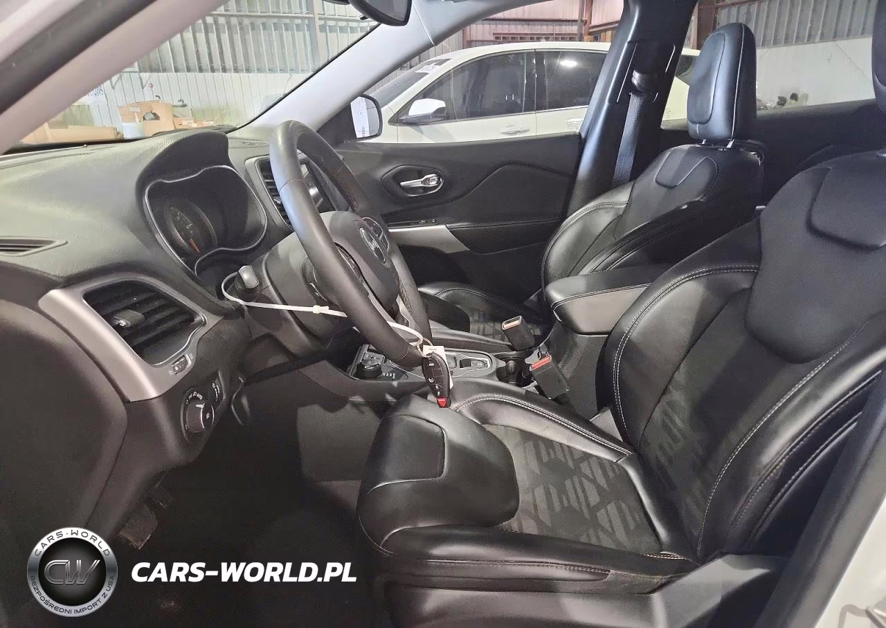 2022 Jeep Cherokee Latitude VIN:1C4PJMCX9ND550633 - 7