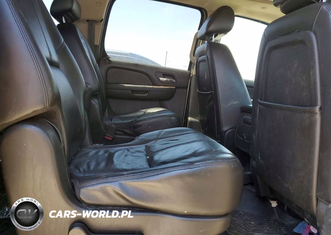 2010 Chevrolet Suburban K1500 Lt VIN:1GNUKJE31AR140776 - 11