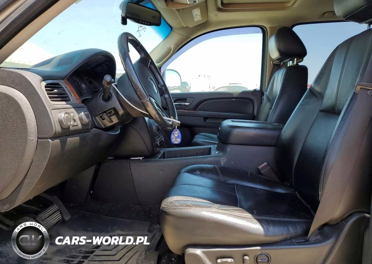 2010 Chevrolet Suburban K1500 Lt VIN:1GNUKJE31AR140776 - 7