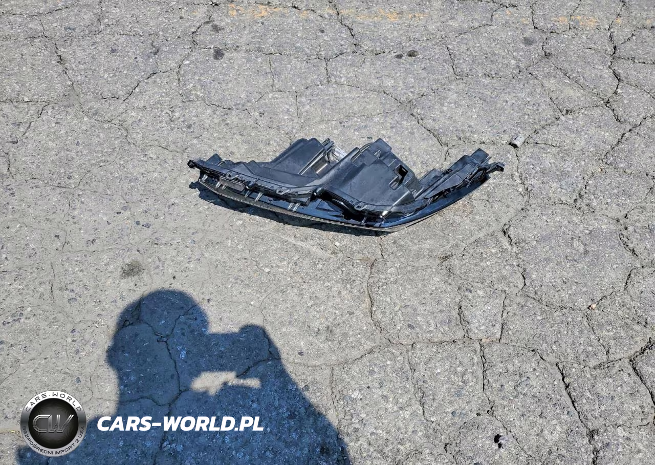 2022 Toyota Camry Hybrid Se VIN:4T1G31AK2NU597885 - 12