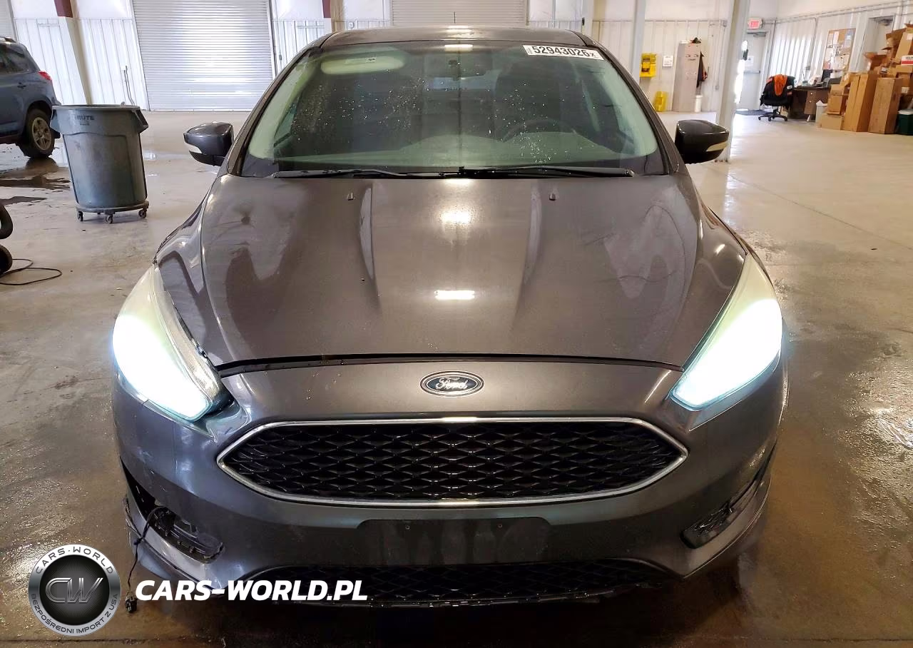 2015 Ford Focus Se VIN:1FADP3F20FL230092 - 5