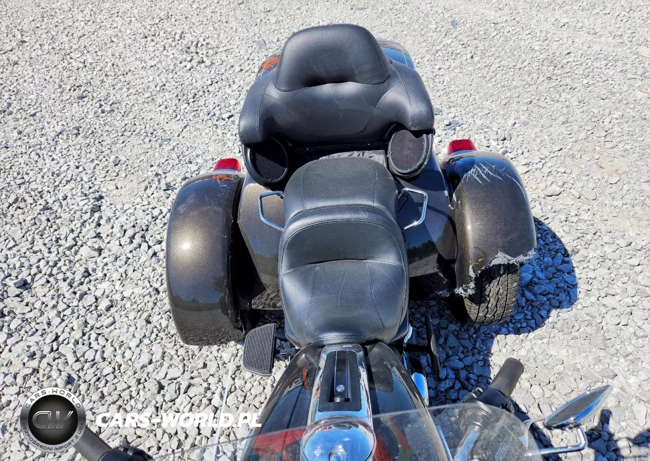 2020 Harley-Davidson Flhtcutg VIN:1HD1MAF1XLB853754 - 5