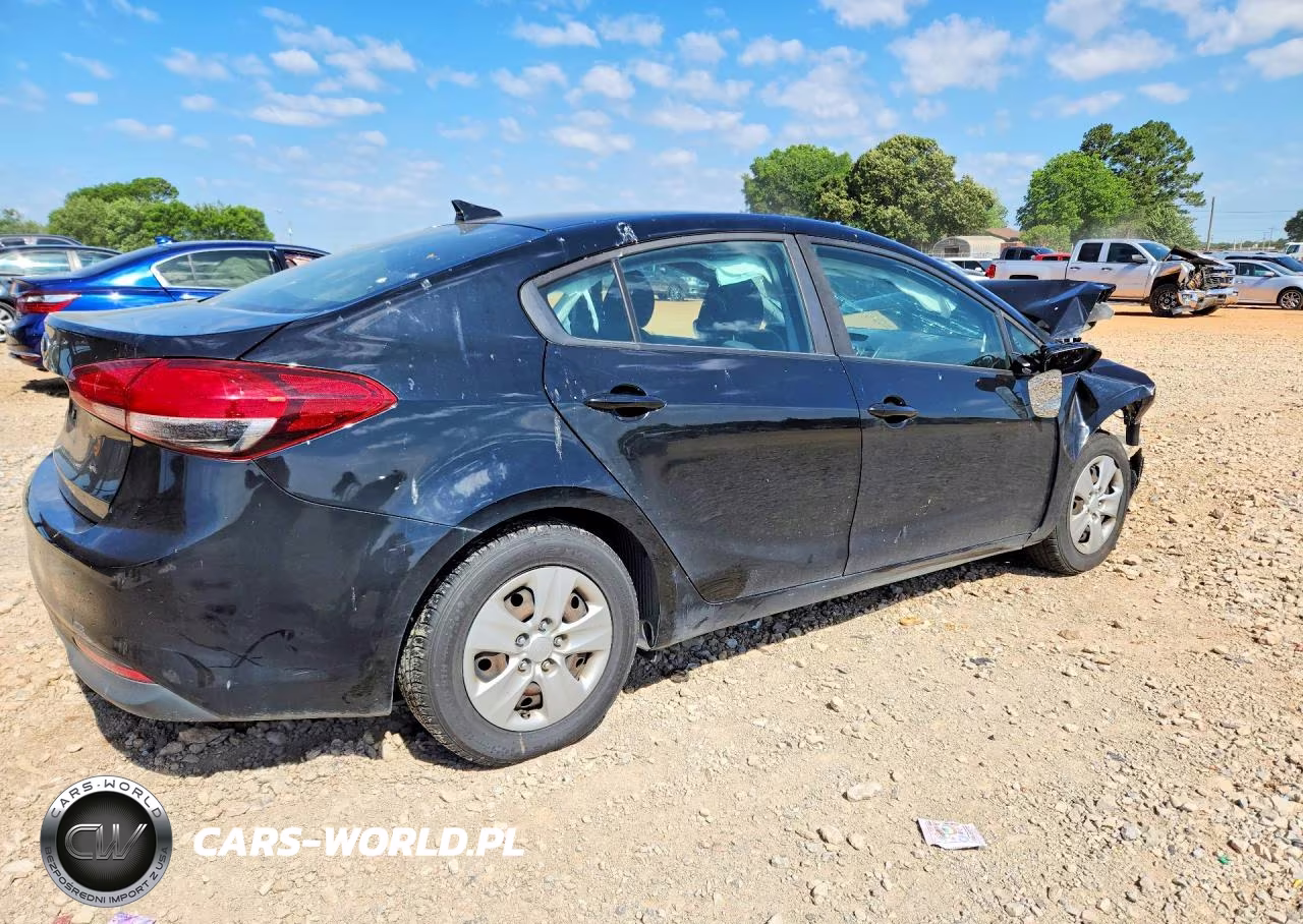 2018 Kia Forte Lx VIN:3KPFL4A72JE273311 - 3