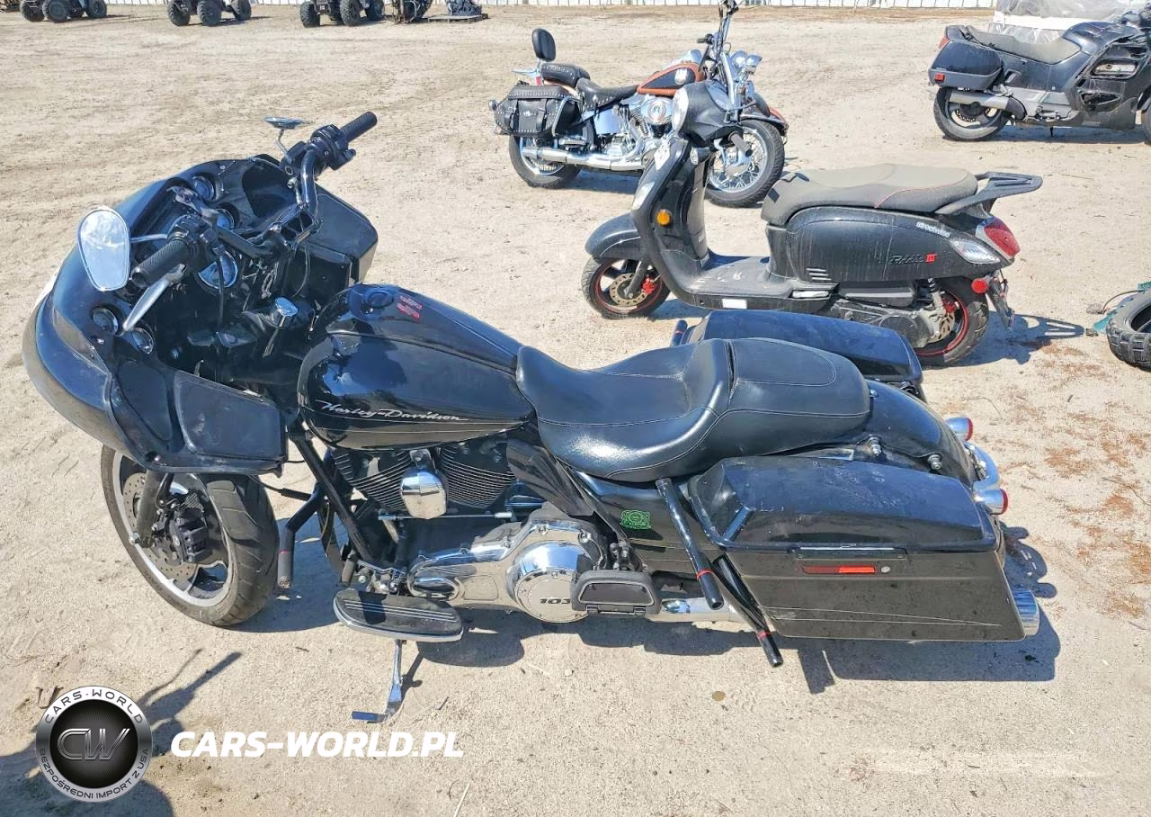 2013 Harley-Davidson Fltrx Road Glide Custom VIN:1HD1KHM10DB642694 - 3