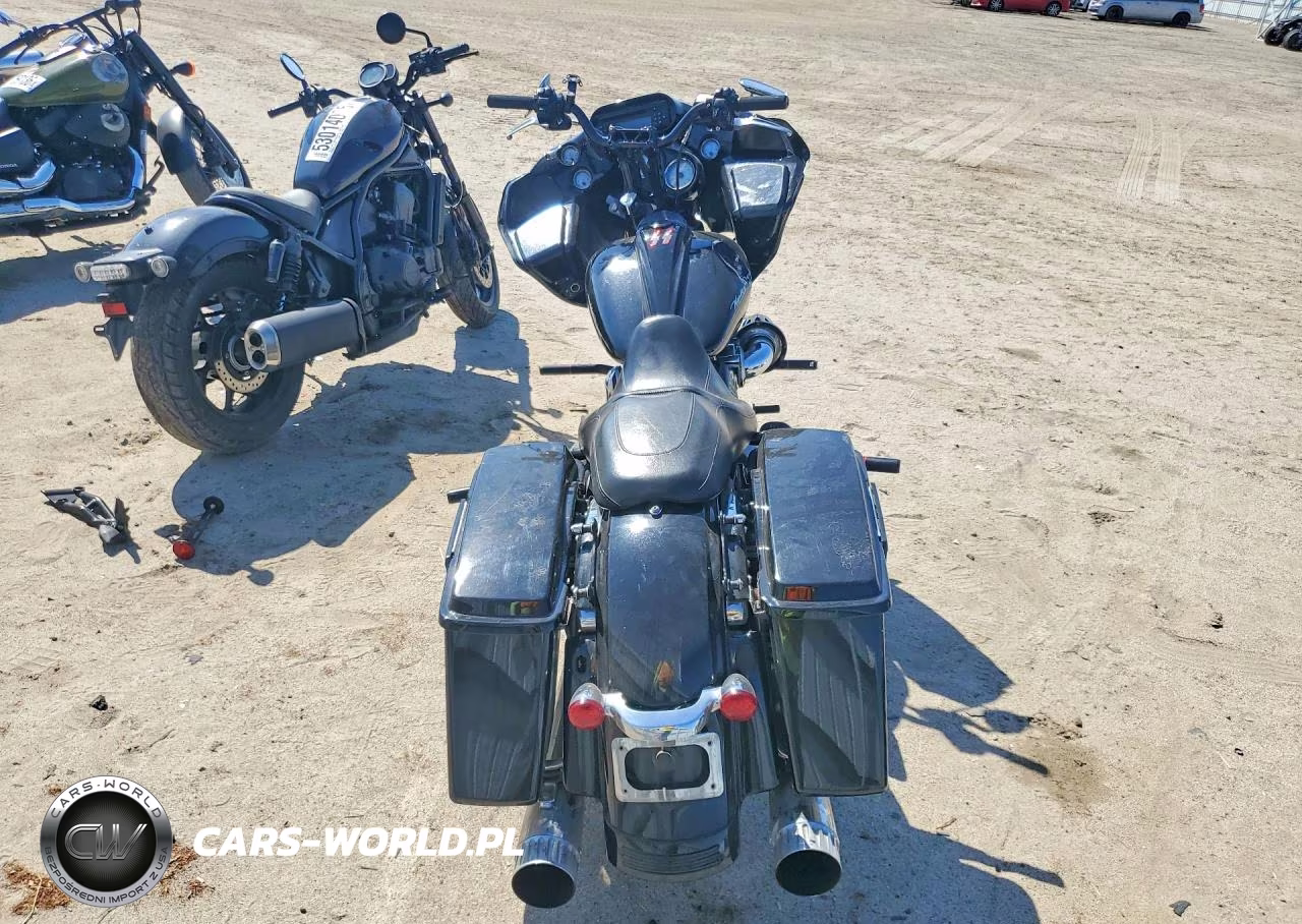 2013 Harley-Davidson Fltrx Road Glide Custom VIN:1HD1KHM10DB642694 - 4