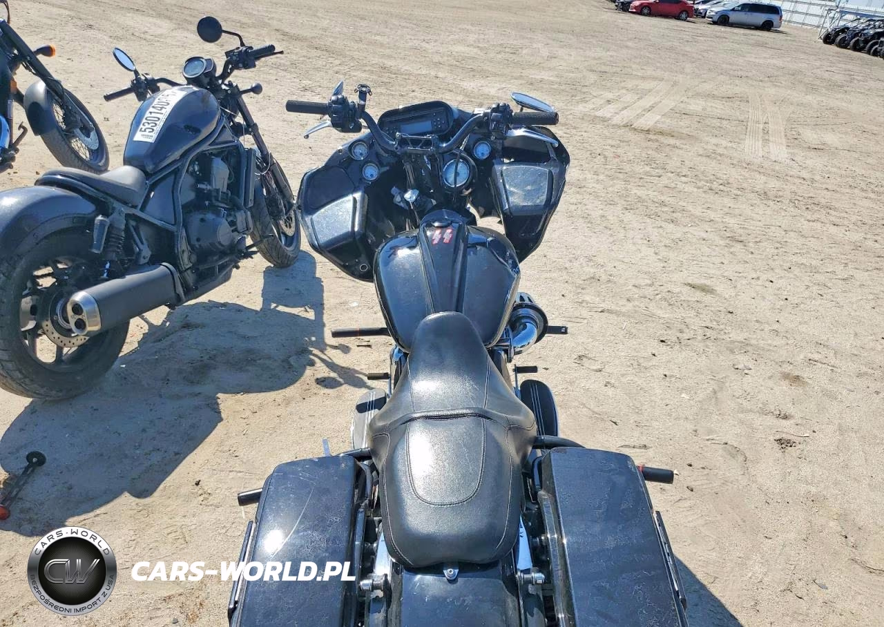 2013 Harley-Davidson Fltrx Road Glide Custom VIN:1HD1KHM10DB642694 - 6