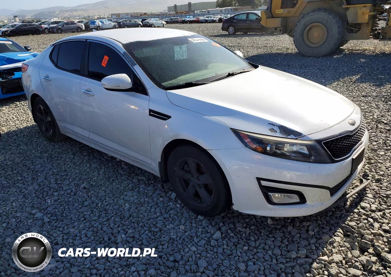 2015 Kia Optima Lx VIN:5XXGM4A78FG410607 - 4