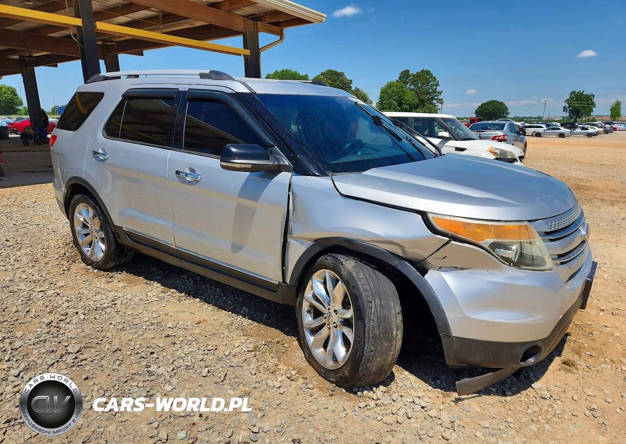 2011 Ford Explorer Xlt VIN:1FMHK7D83BGA43307 - 4