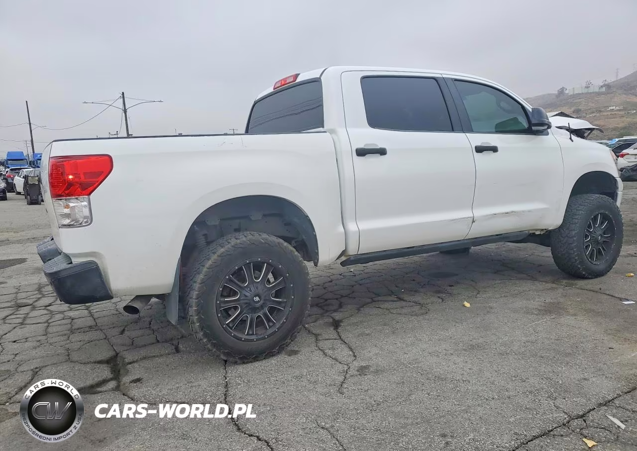 2013 Toyota Tundra Crewmax Sr5 VIN:5TFDY5F12DX308615 - 3