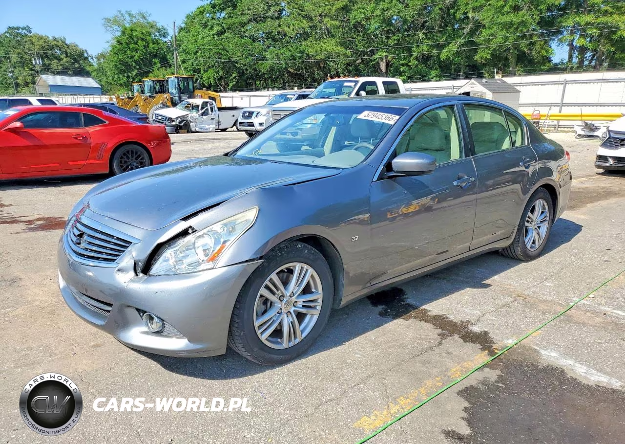 2015 Infiniti Q40 Base