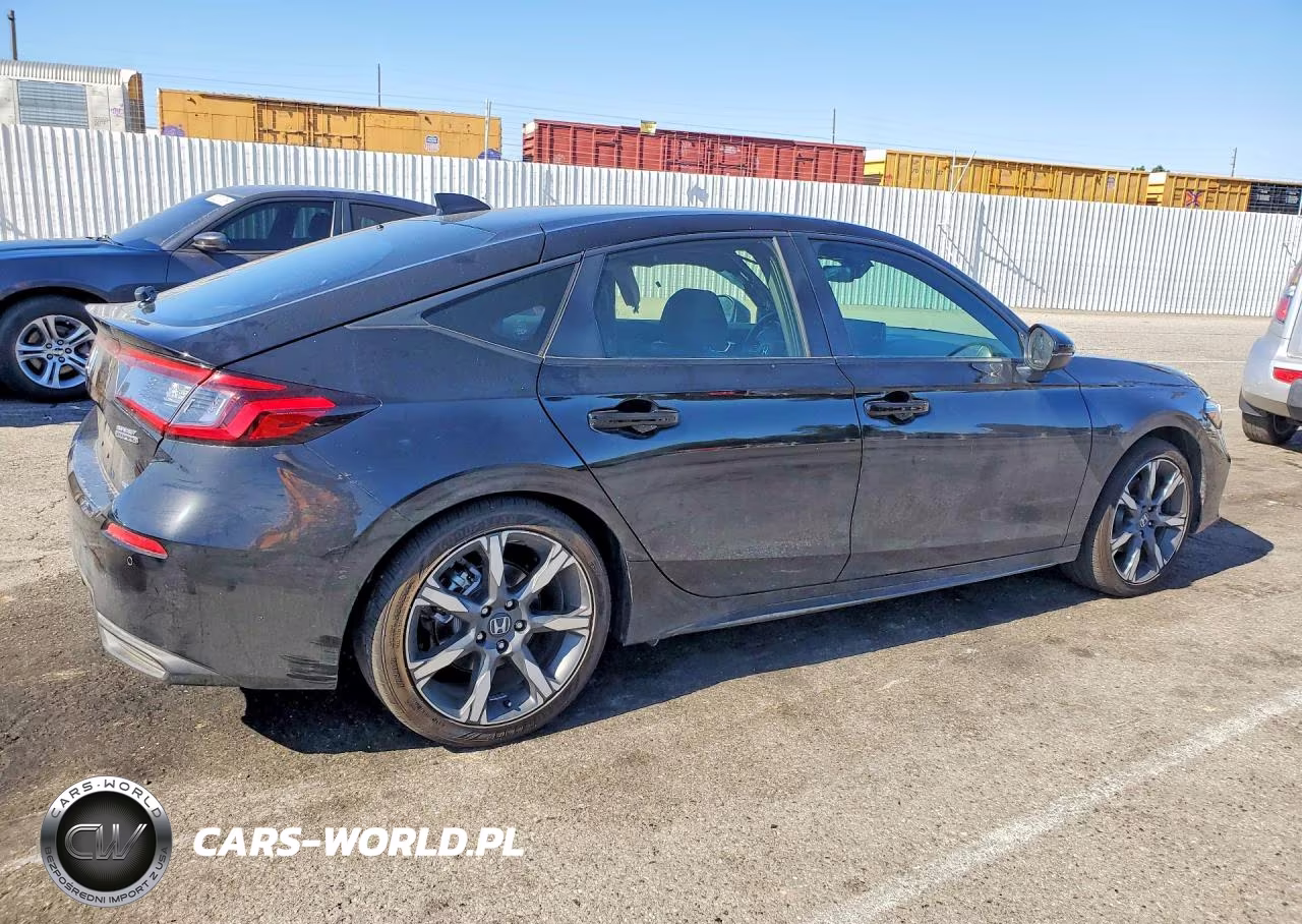 2025 Honda Civic Sport Touring VIN:JHMFL4H97SX004308 - 3