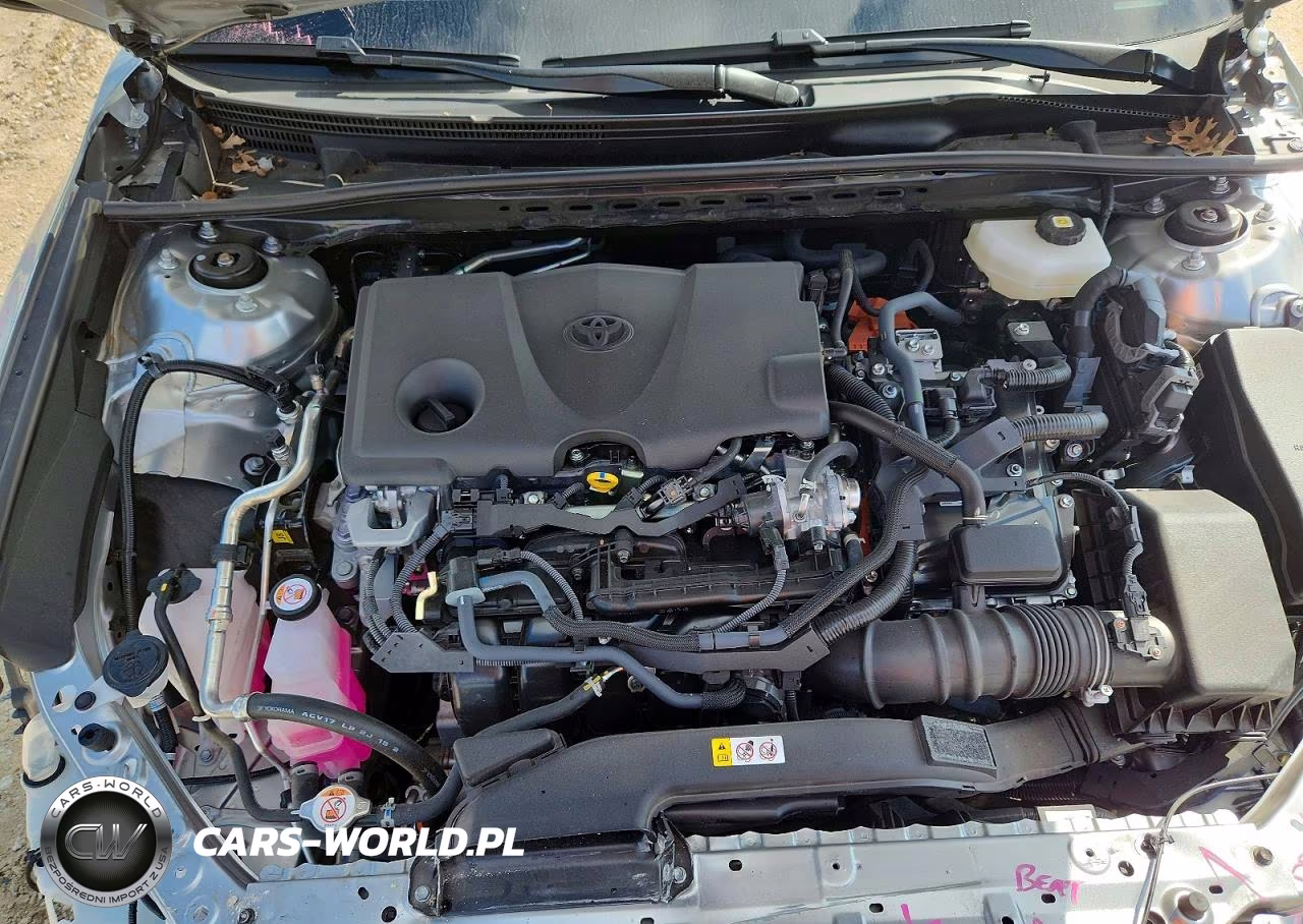 2025 Toyota Camry Le VIN:4T1DAACK2SU638517 - 11