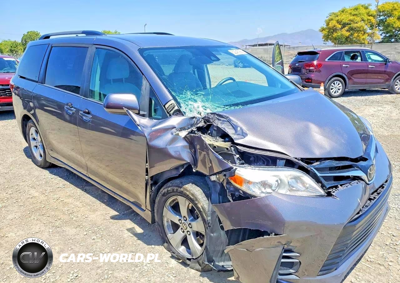 2020 Toyota Sienna Le VIN:5TDKZ3DC6LS065456 - 4