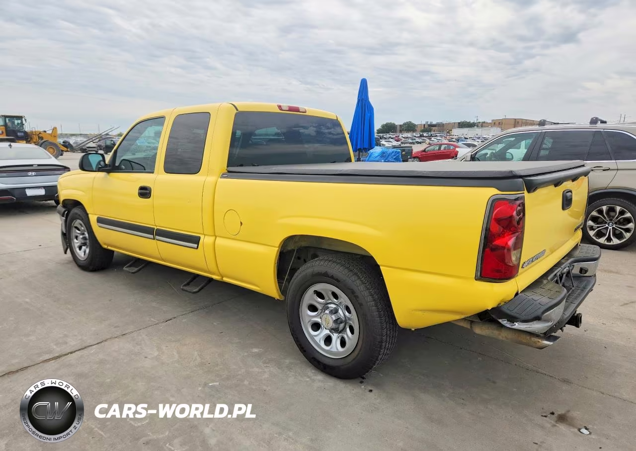 2004 Chevrolet Silverado C1500 VIN:1GCEC19VX4Z185824 - 2