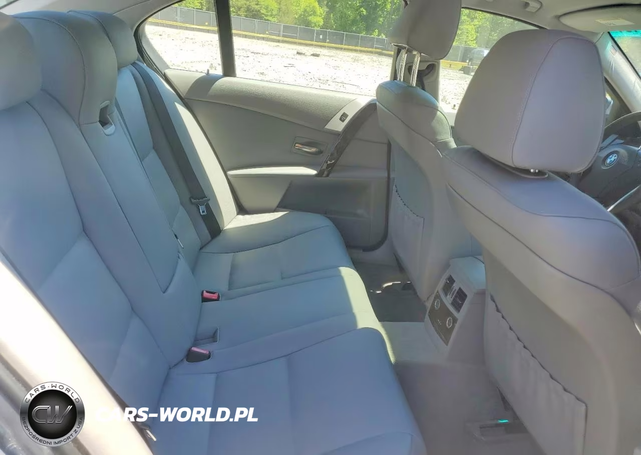 2007 BMW 525 I VIN:WBANE53567CW60609 - 10
