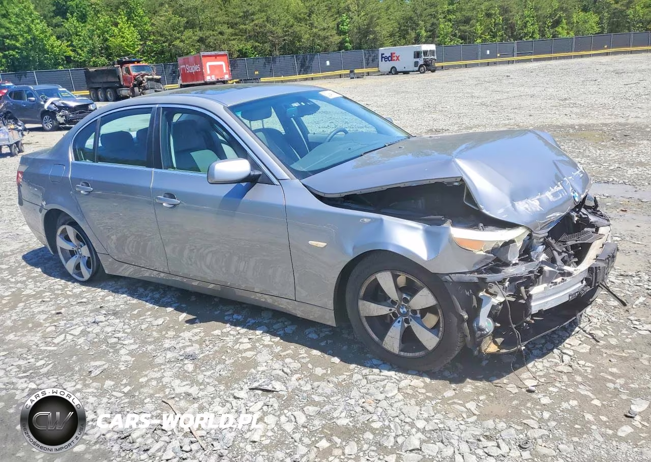 2007 BMW 525 I VIN:WBANE53567CW60609 - 4
