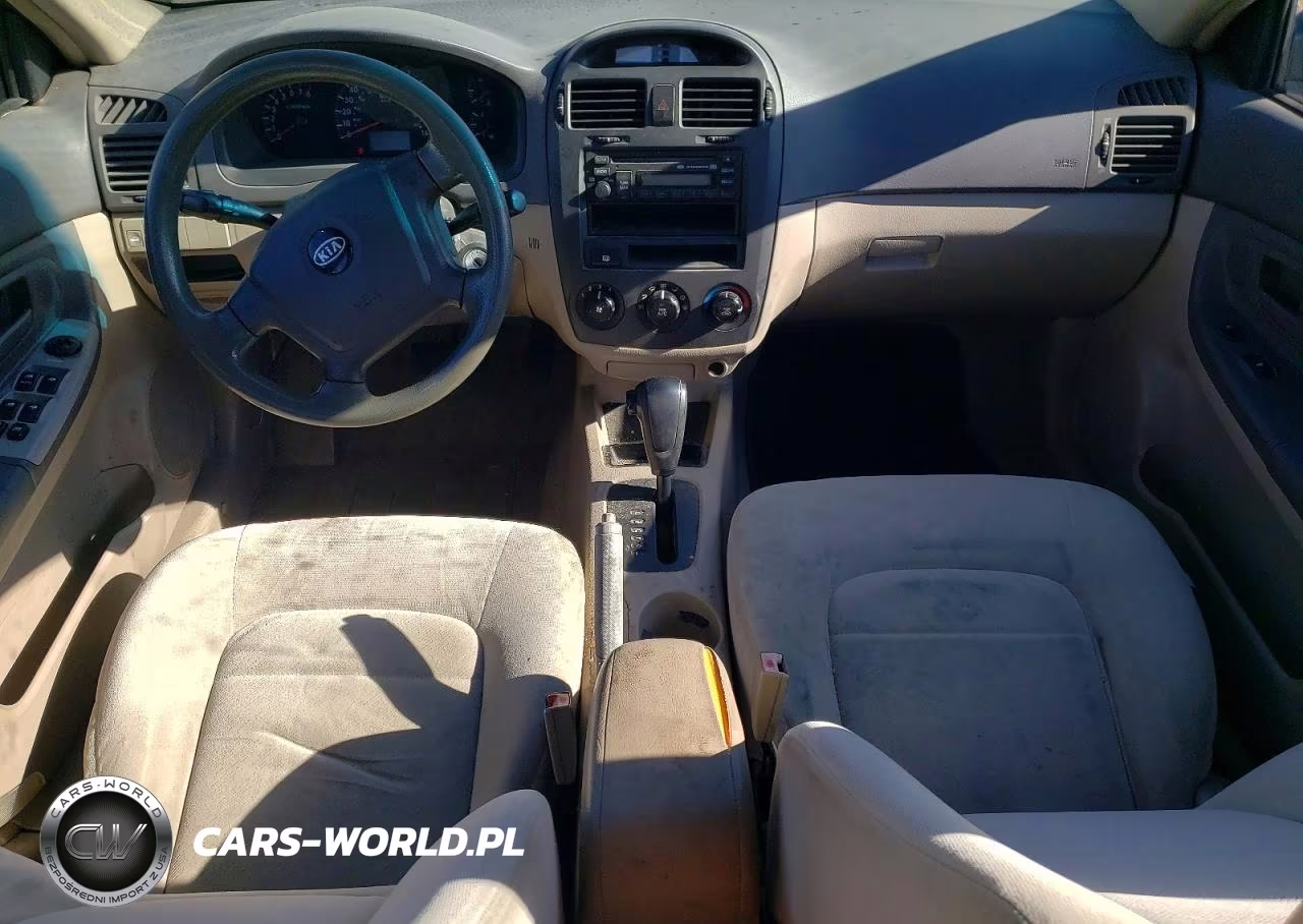 2004 Kia Spectra Lx VIN:KNAFE121645035798 - 8