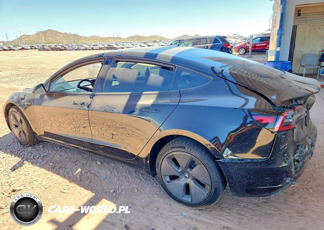 2023 Tesla Model 3 VIN:5YJ3E1EA4PF476561 - 2