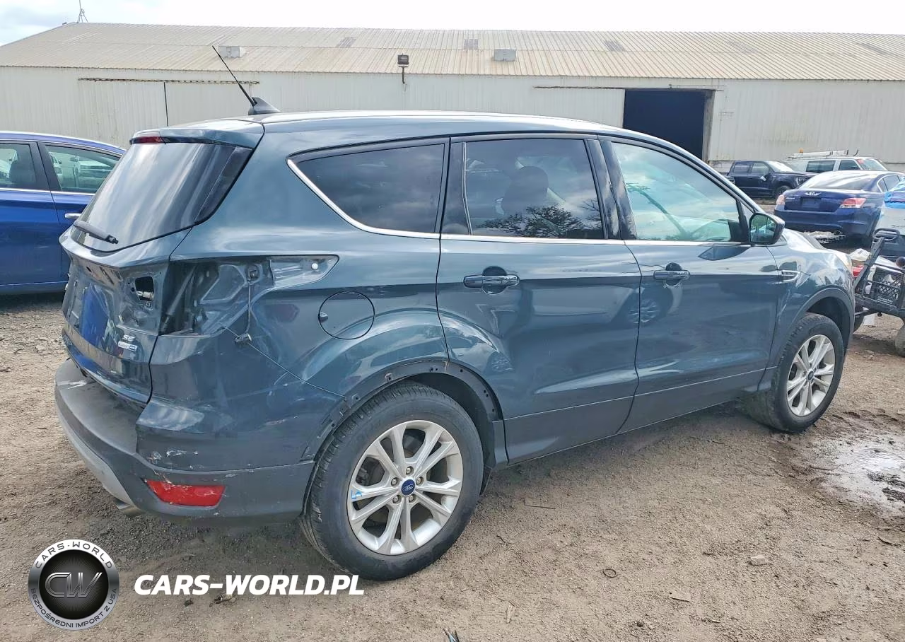 2019 Ford Escape Se VIN:1FMCU9GD7KUA49301 - 3