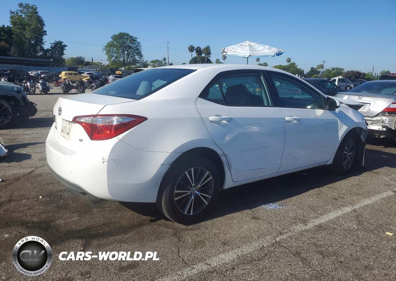 2016 Toyota Corolla Le Plus VIN:2T1BURHE8GC507696 - 3