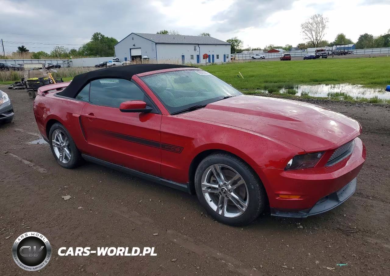2011 Ford Mustang V6 VIN:1ZVBP8FF4B5101818 - 4