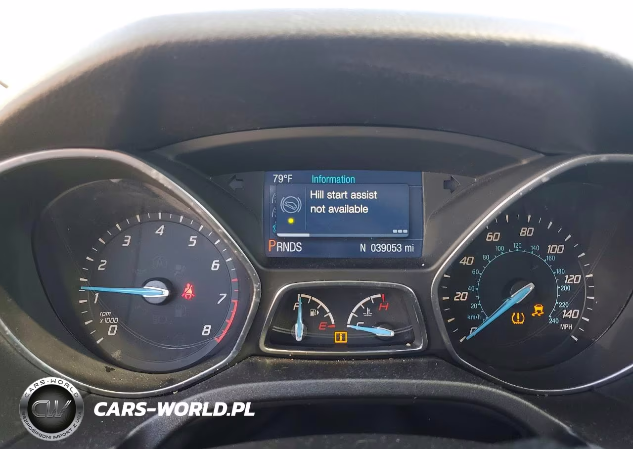 2014 Ford Focus Se VIN:1FADP3K26EL421553 - 9