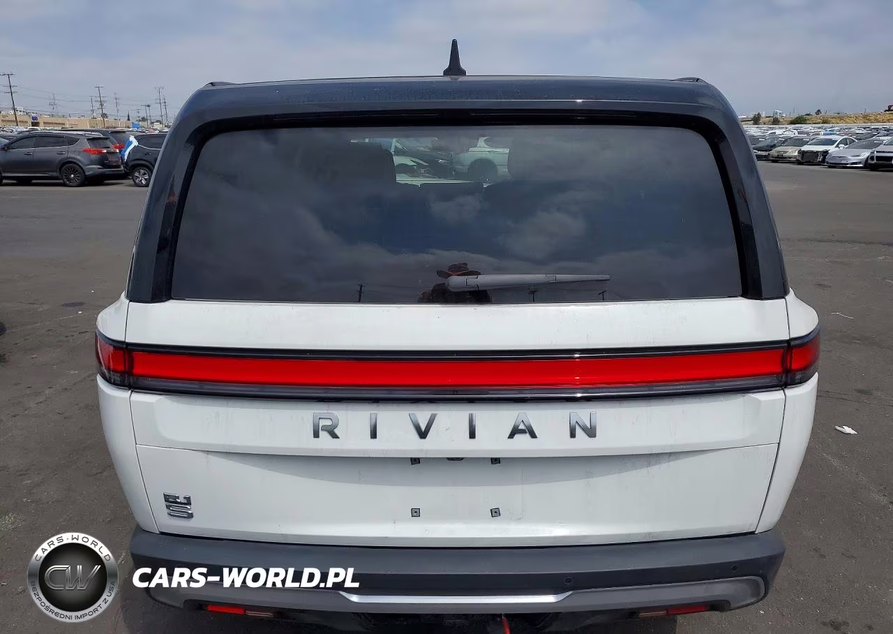 2025 Rivian R1S Adventure VIN:7PDSGBBA3SN053036 - 6
