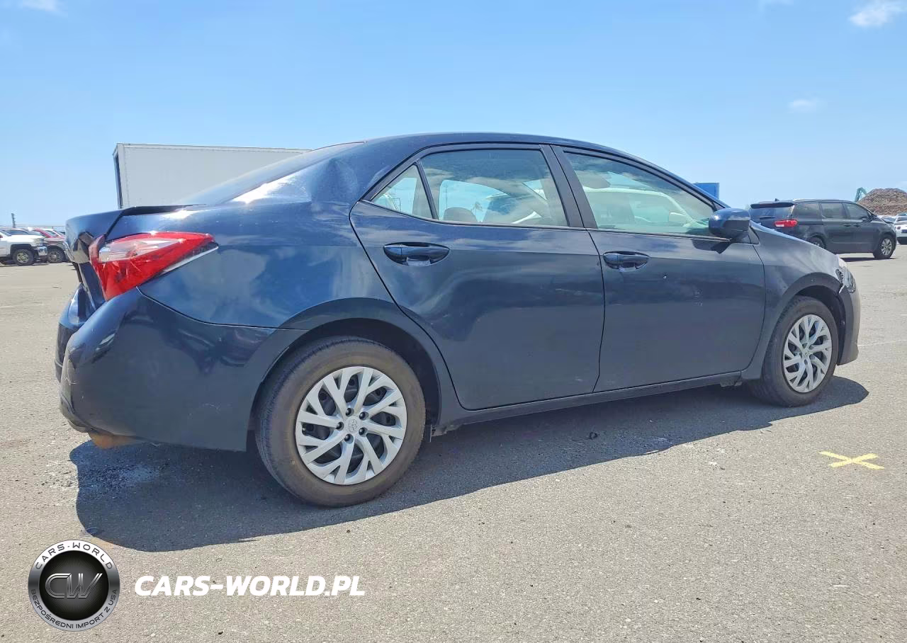 2019 Toyota Corolla L VIN:5YFBURHE9KP883073 - 3