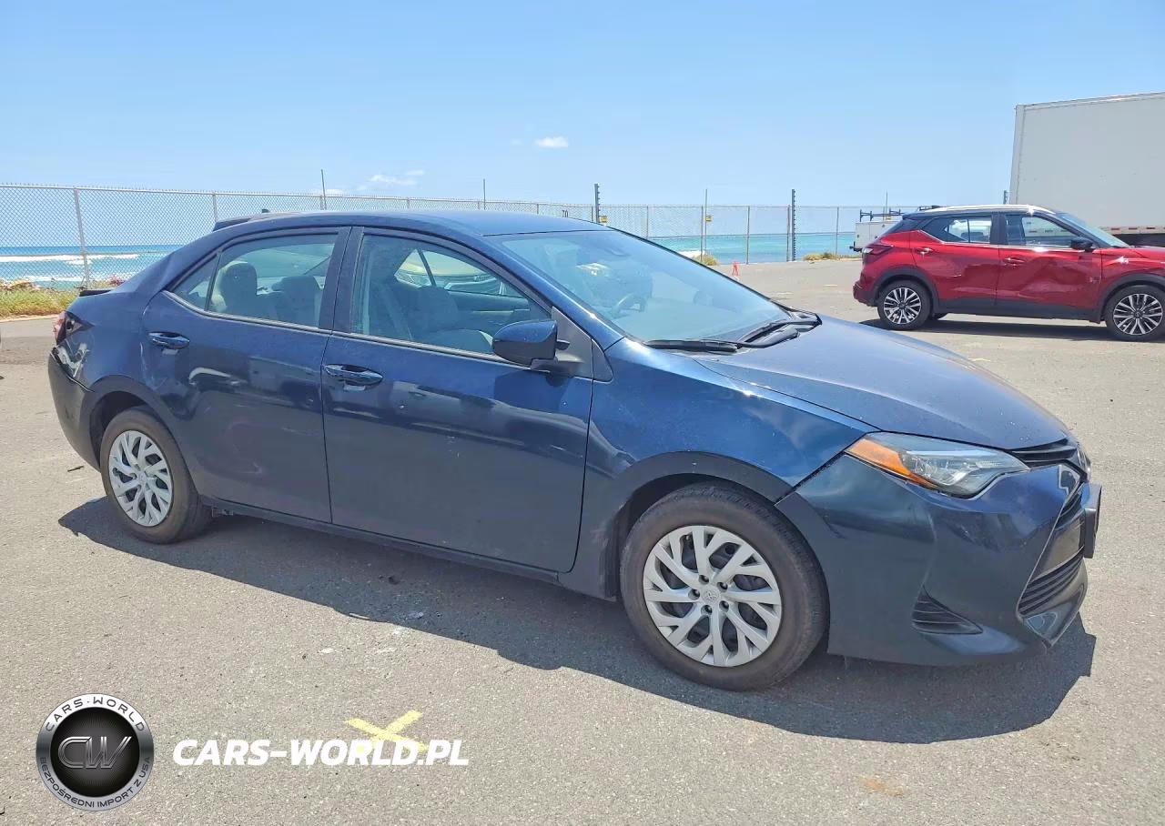 2019 Toyota Corolla L VIN:5YFBURHE9KP883073 - 4