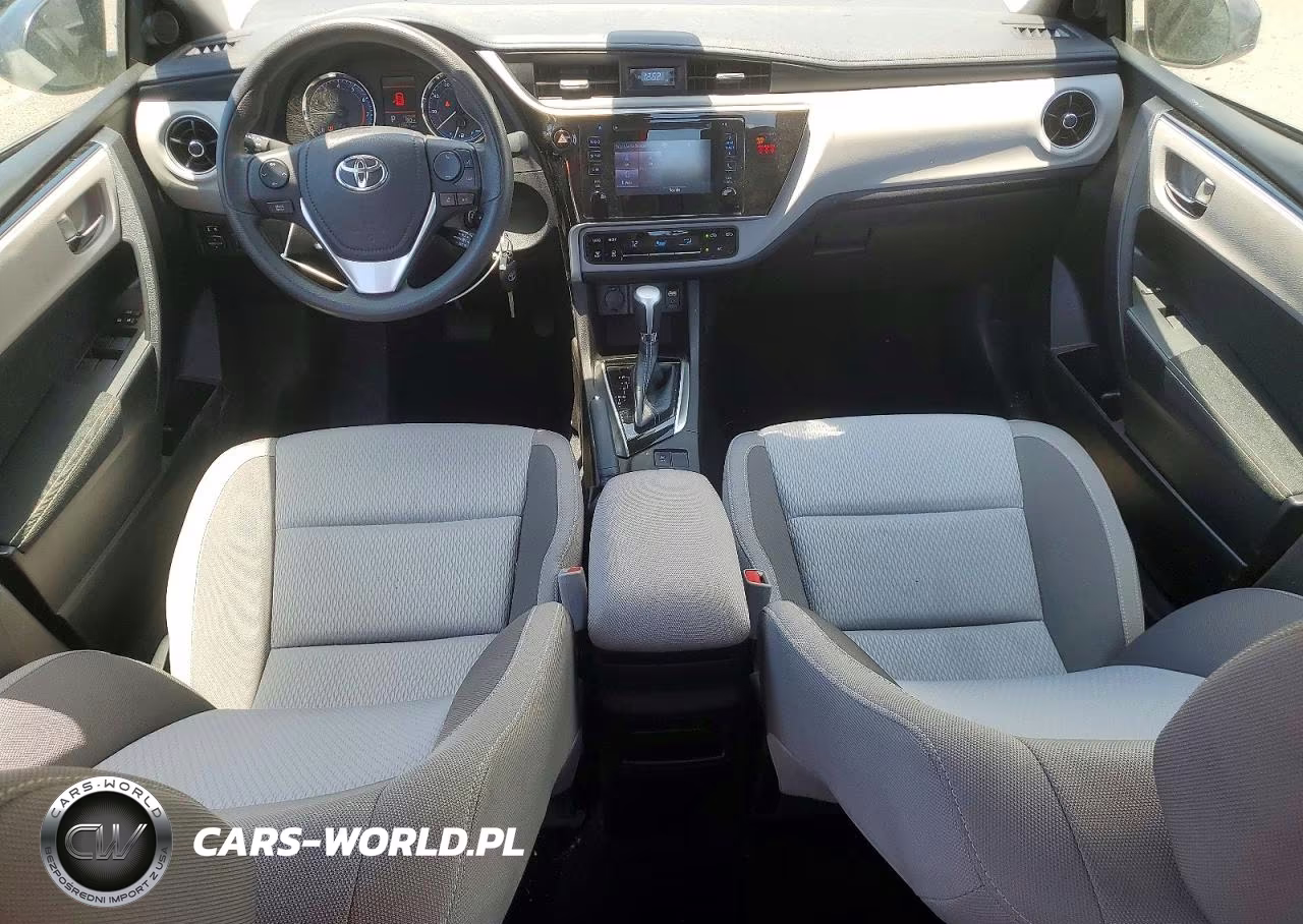 2019 Toyota Corolla L VIN:5YFBURHE9KP883073 - 8