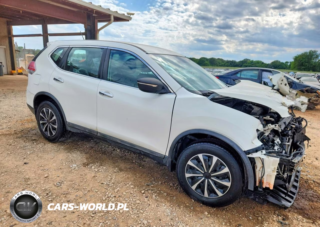 2015 Nissan Rogue S VIN:5N1AT2MV7FC835755 - 4