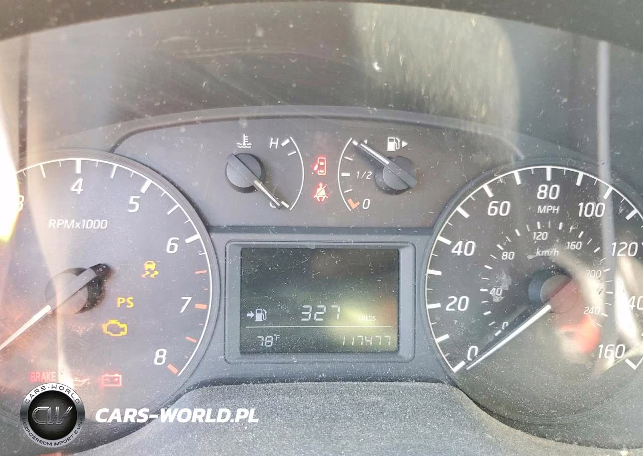 2015 Nissan Sentra S VIN:3N1AB7AP1FY232644 - 9