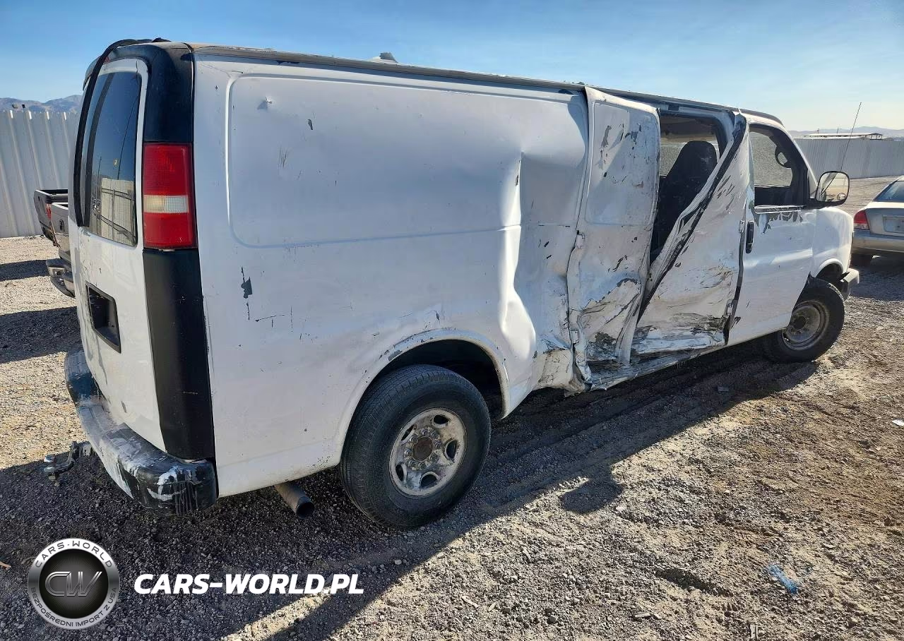 2007 Chevrolet Express G2500 VIN:1GCGG29V971124941 - 3