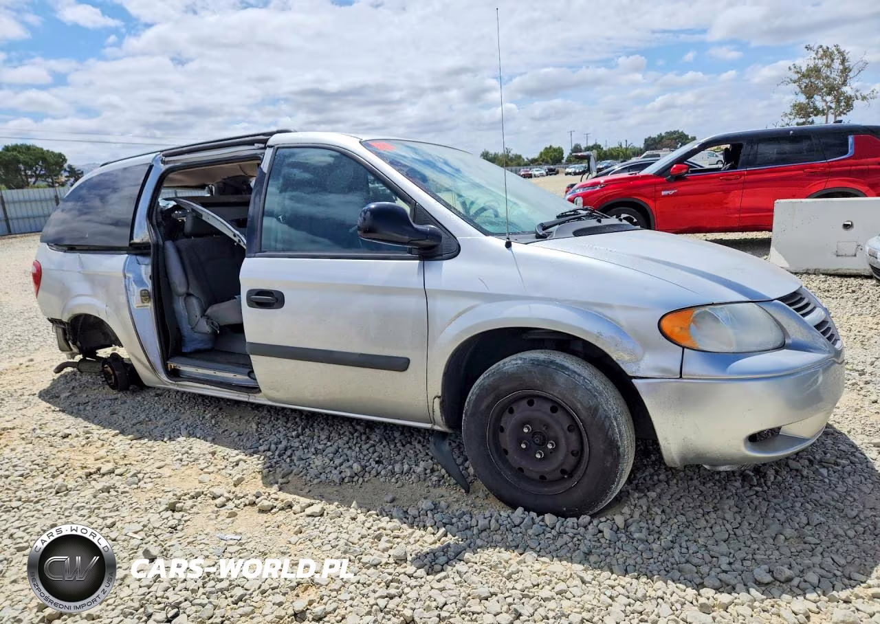 2005 Dodge Grand Caravan Se VIN:1D4GP24R45B205236 - 4