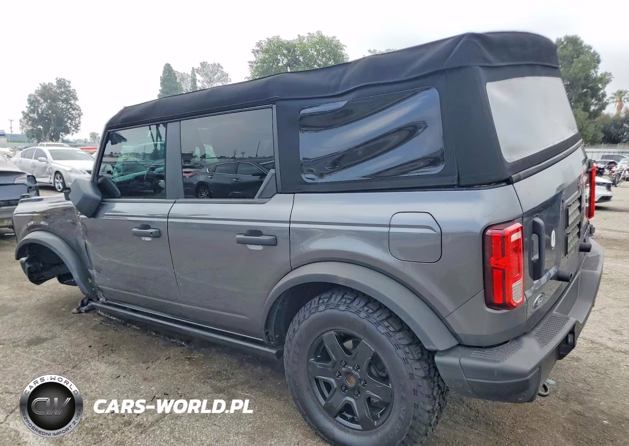 2024 Ford Bronco Black Diamond VIN:1FMEE1BP6RLB53593 - 2