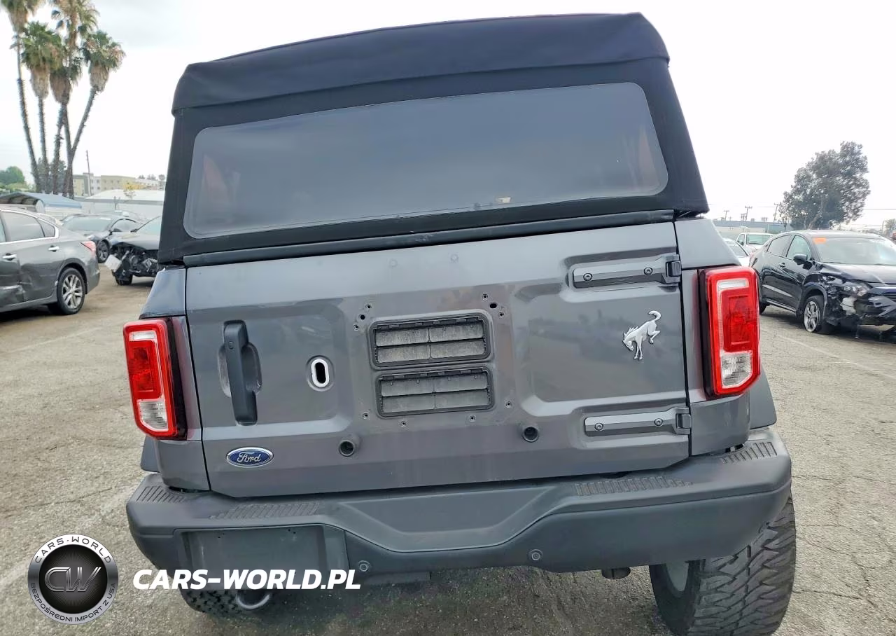 2024 Ford Bronco Black Diamond VIN:1FMEE1BP6RLB53593 - 6
