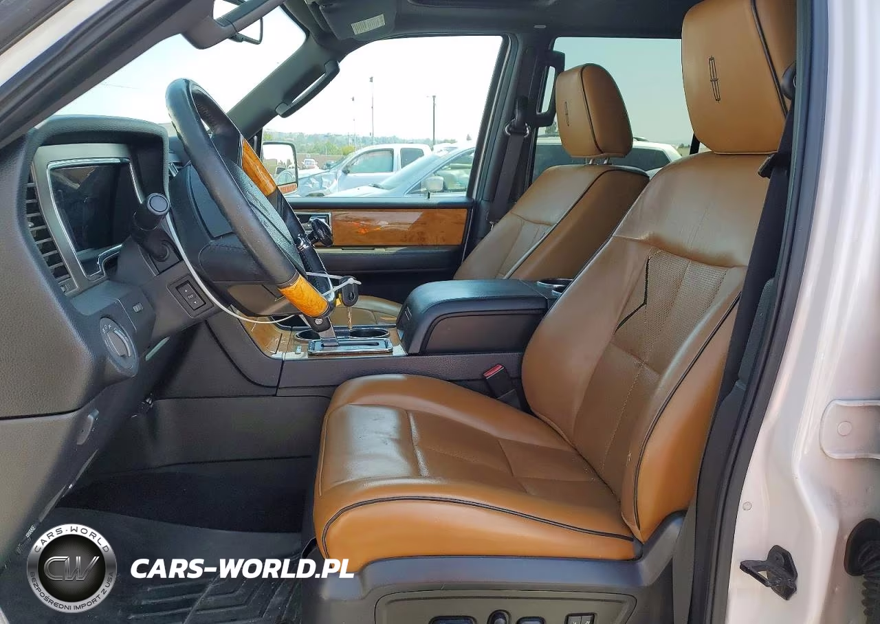 2011 Lincoln Navigator VIN:5LMJJ2H59BEJ06930 - 7