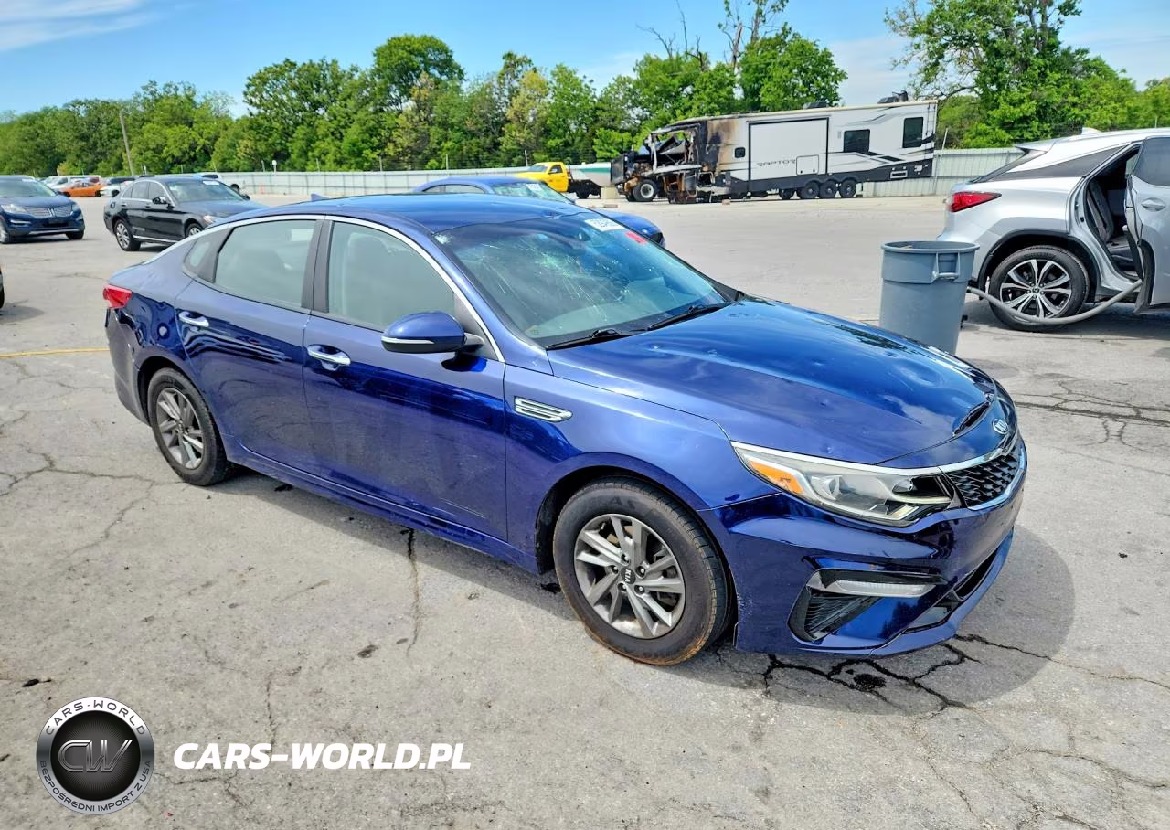 2019 Kia Optima Lx VIN:5XXGT4L33KG287502 - 4