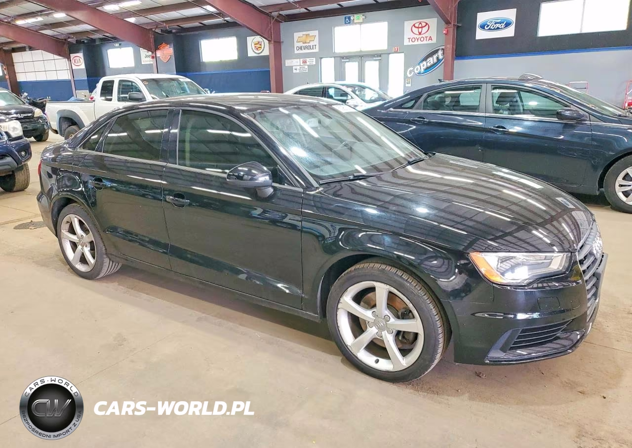 2015 Audi A3 Premium VIN:WAUBFGFF6F1069299 - 4