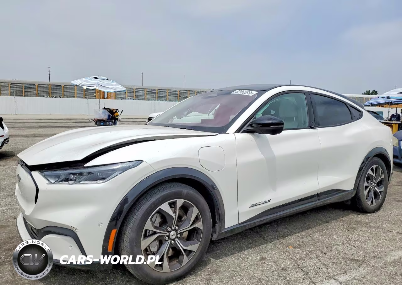 2021 Ford Mustang Mach-E Premium