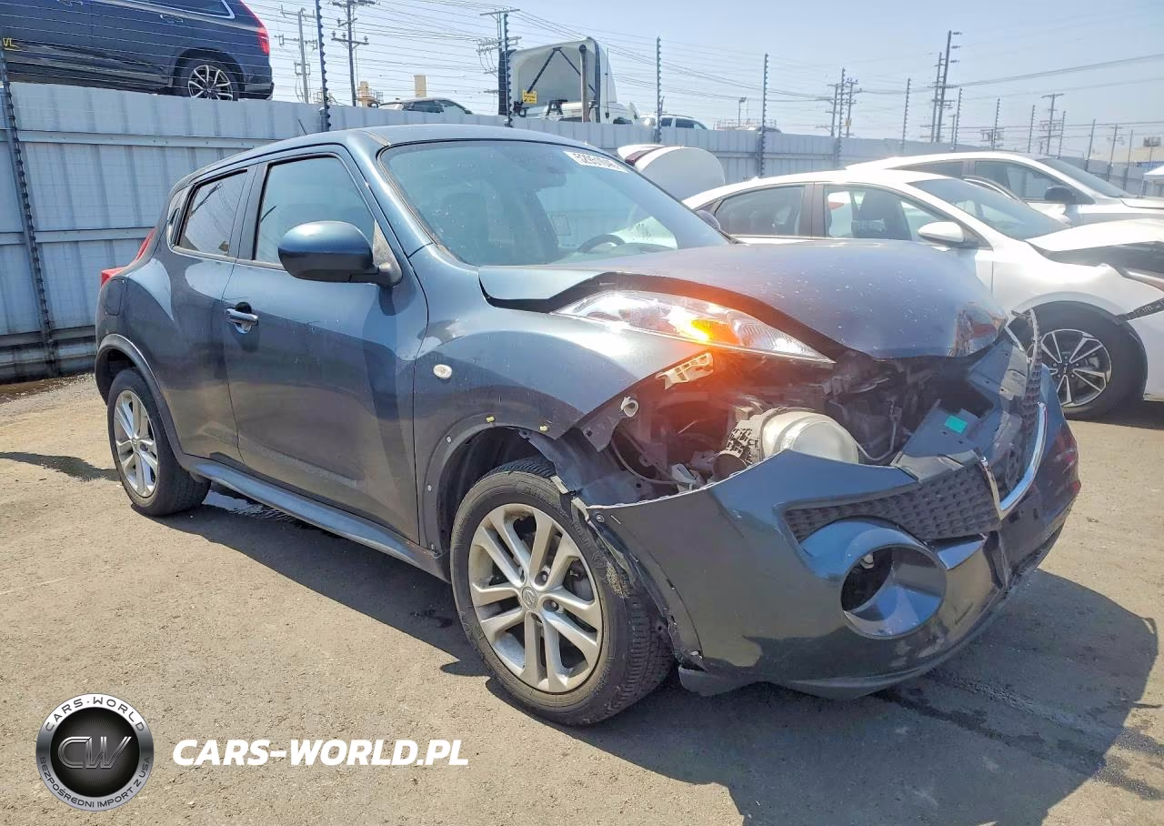2013 Nissan Juke S VIN:JN8AF5MR9DT224692 - 4