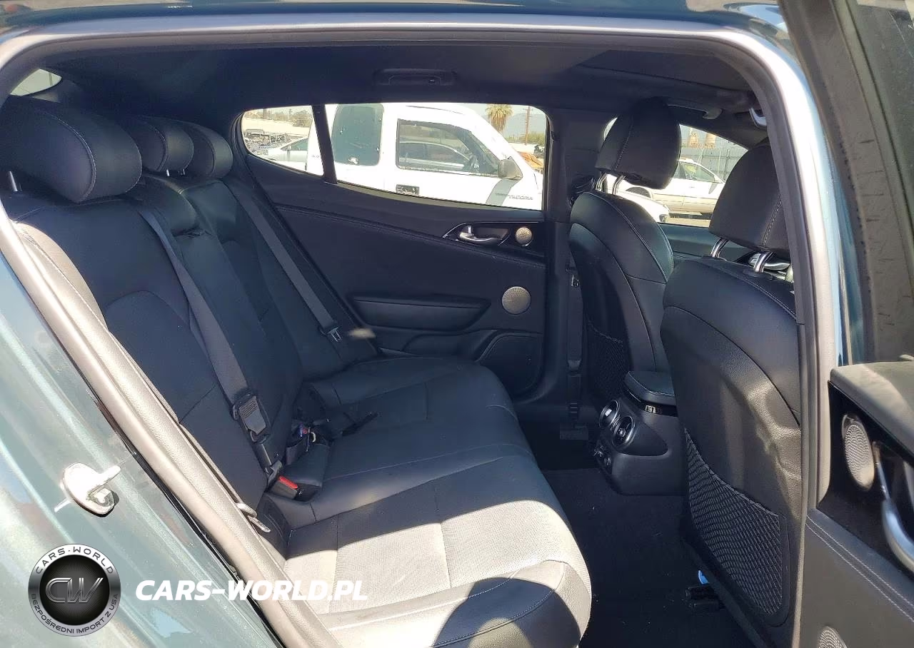 2022 Kia Stinger Gt Line VIN:KNAE35LD0N6119127 - 10